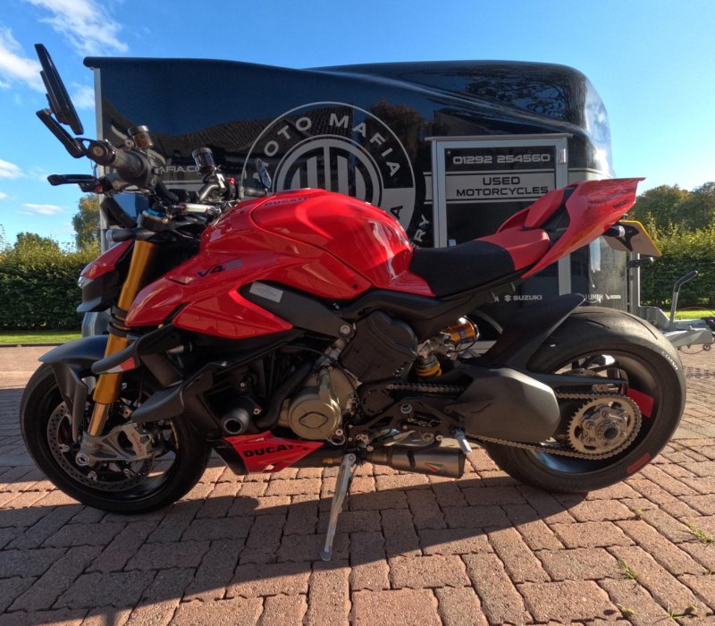 DUCATI STREETFIGHTER V4S