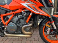 KTM 1290 SUPER DUKE R