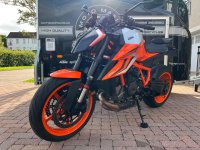 KTM 1290 SUPER DUKE R