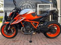 KTM 1290 SUPER DUKE R