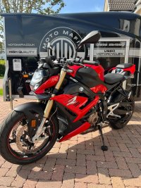 BMW S1000R