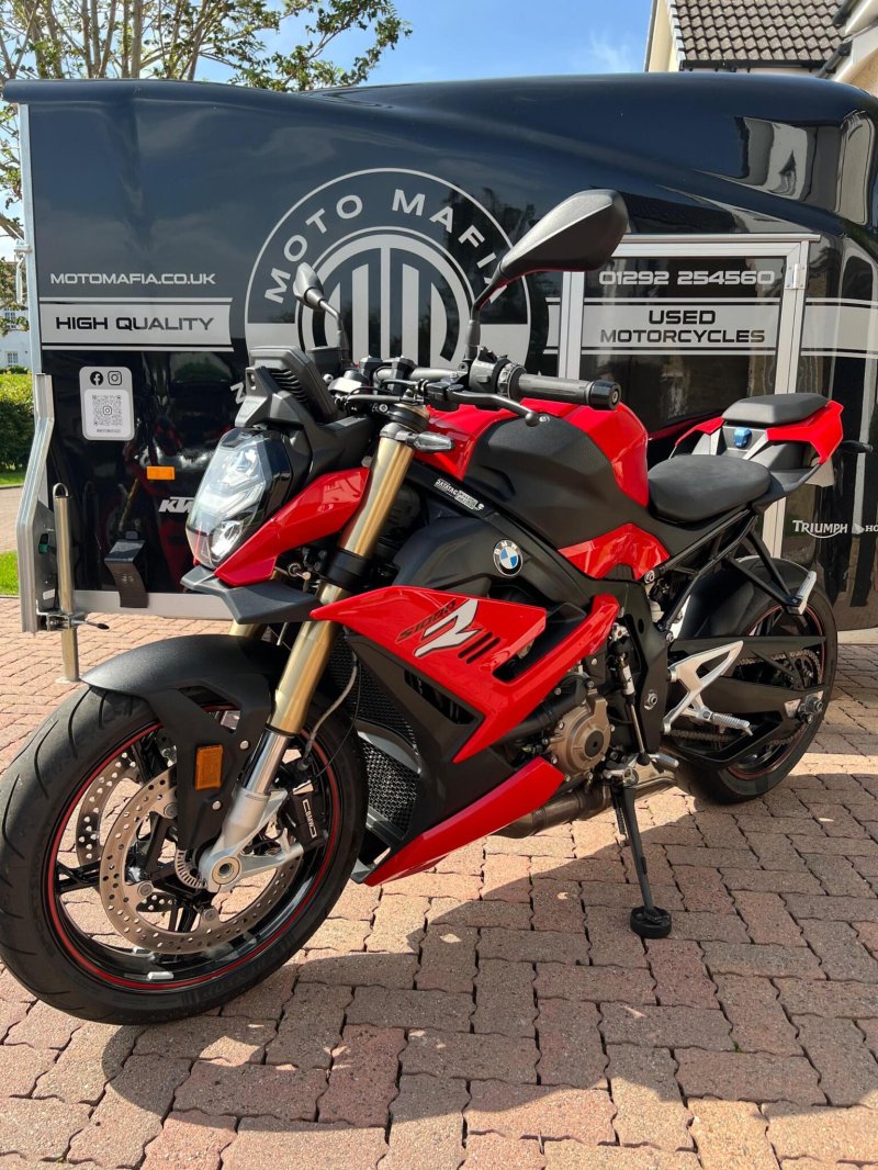 BMW S1000R