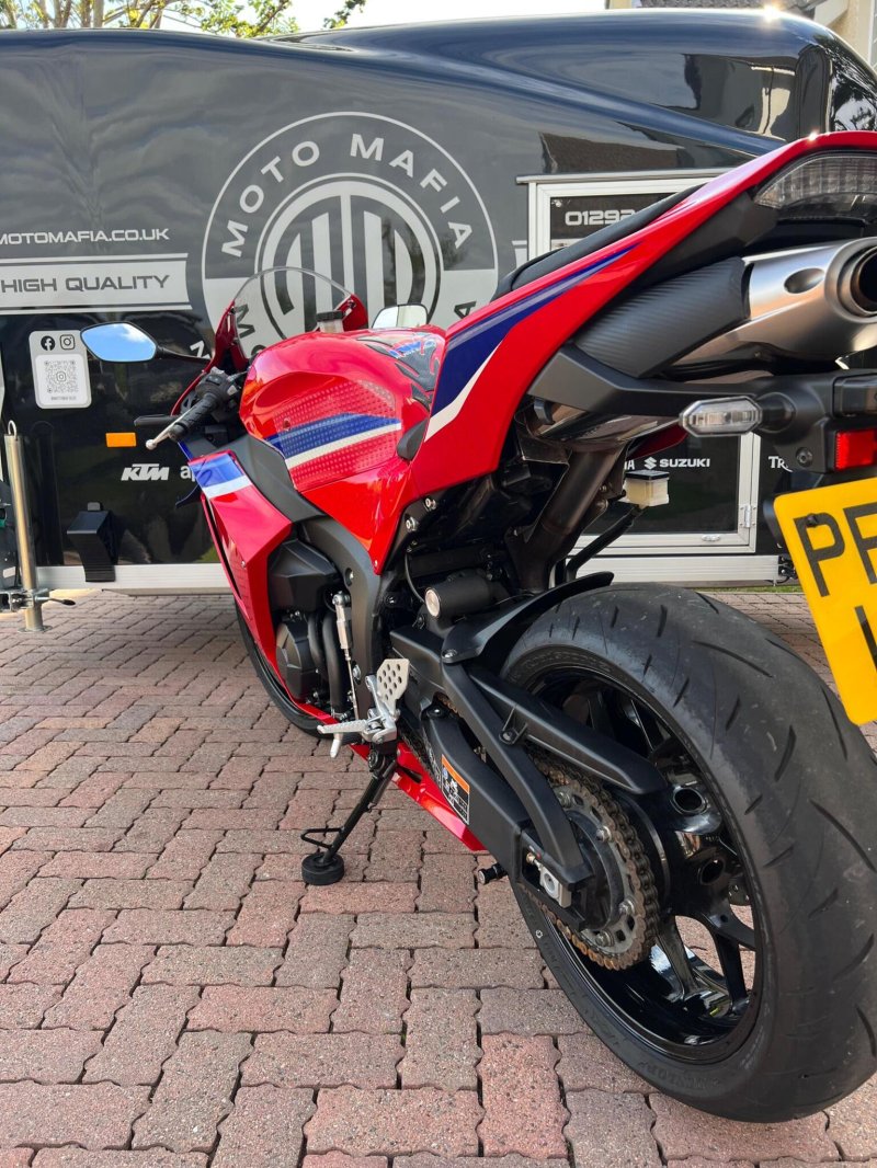 HONDA CBR600RR